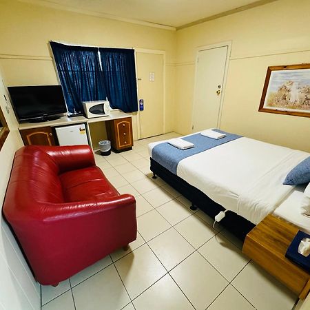 Ardeanal Motel West Wyalong Kültér fotó